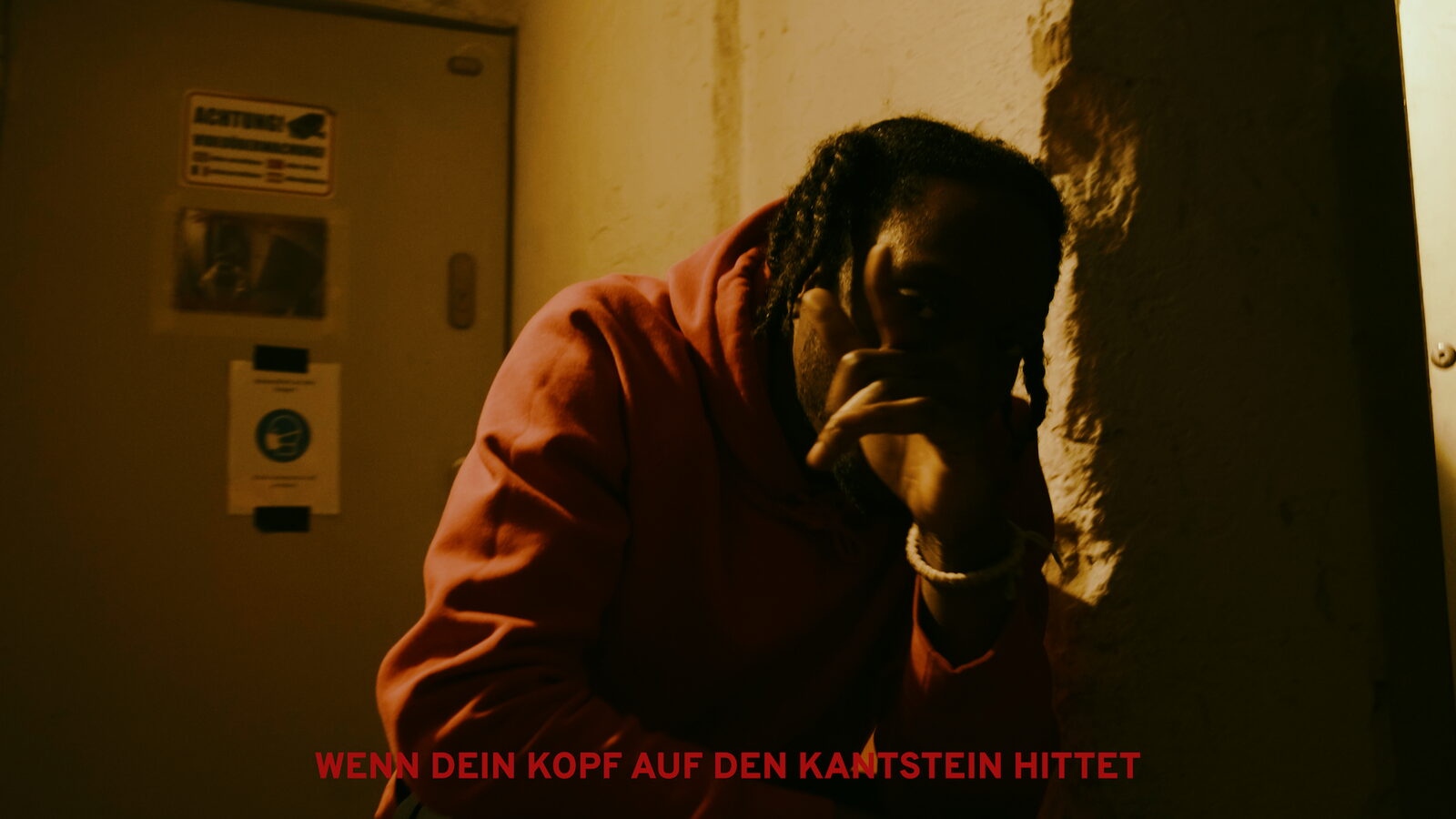Zehn Riesen – Kwam.E - Still 6