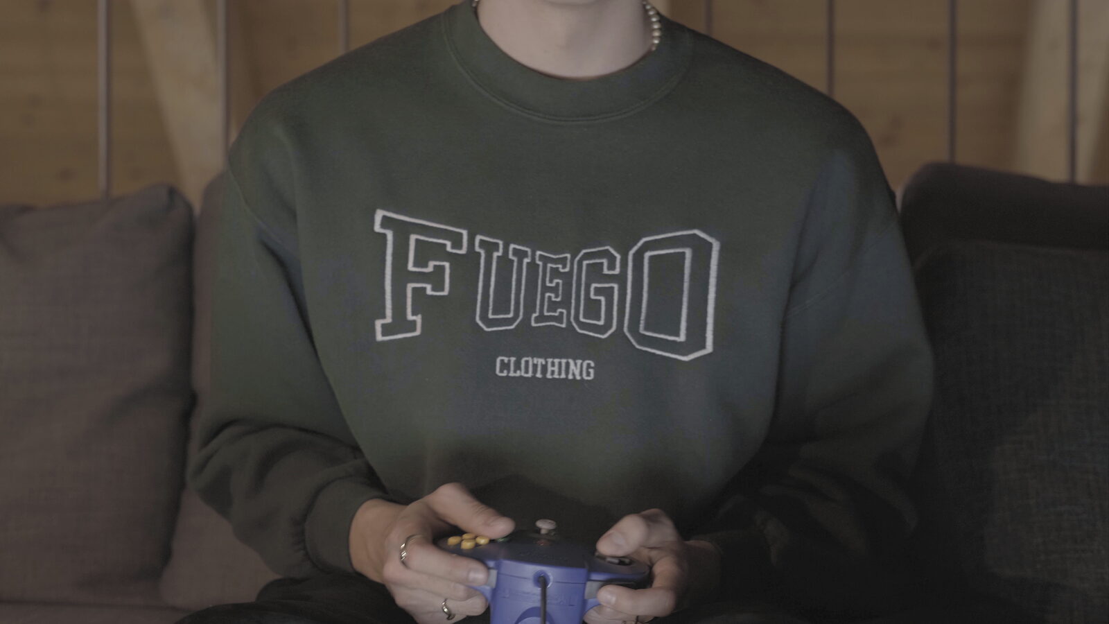 Fuego Clothing – Sustainable Second Hand Sweaters - Still 5