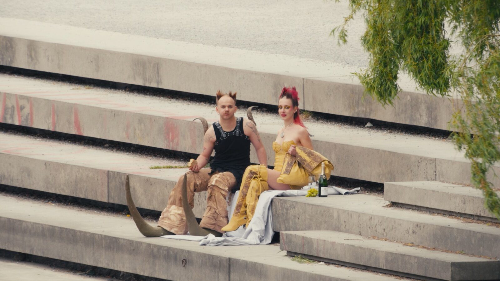Tressless - Still 10